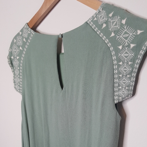 Francesca's Collections Sage Green High Low Dress - Picture 3 of 6